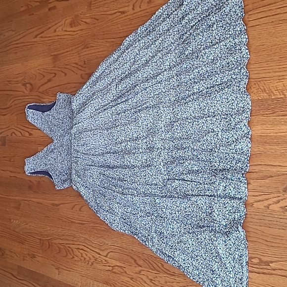 Smocked  Bodice Hudson Gray Blue Floral Sleeveless Maxi Dress - Picture 4 of 14